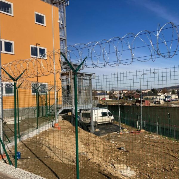 Oplocení věznice Světlá nad Sazavou